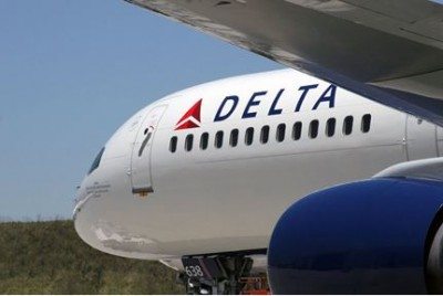 Delta Airplane